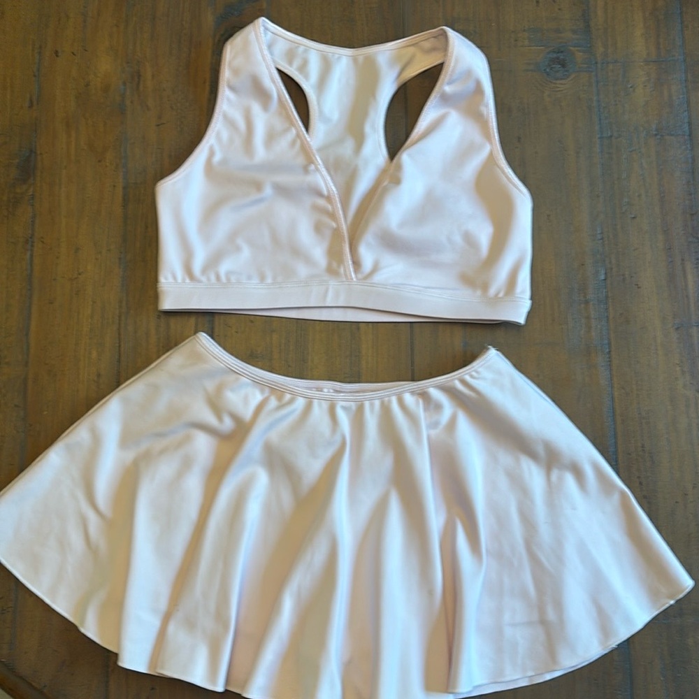 Frankie’s bikinis active skort and crop set